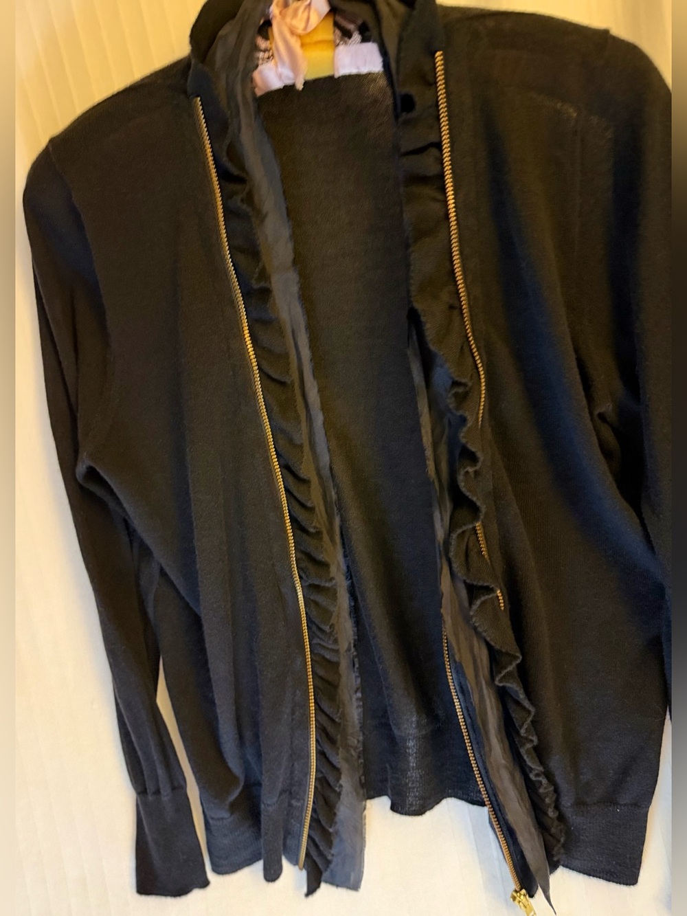 Jcrew Pima cotton and silk top with zipper accents and so soft😊women’s size M